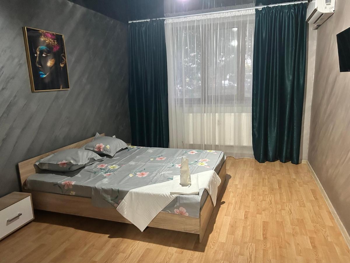 Apartament Regim Hotelier 1 Camera Galaţi Екстериор снимка
